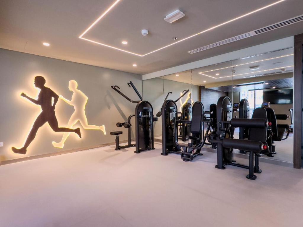 Stunning 2br With Sea View At Creek Edge Tower - 2610 Dubai